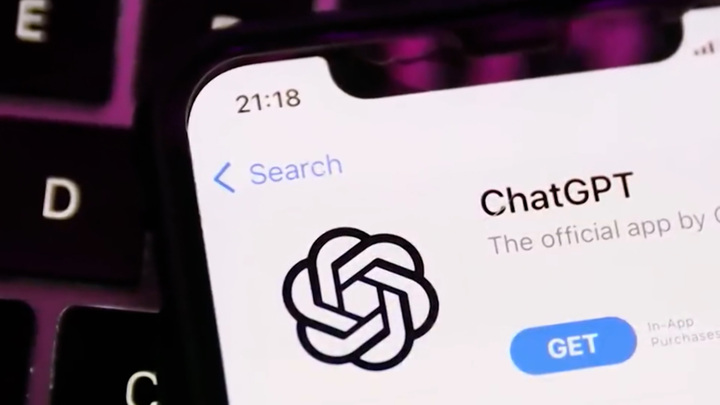 OpenAI внедряет в ChatGPT функцию прогнозирования возраста. OpenAI внедряет в ChatGPT функцию прогнозирования возраста.