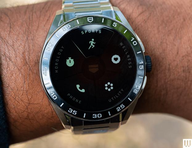 TAG Heuer's New Smartwatch Ditches Google's Wear OS to Be Apple Friendly