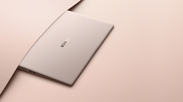 Honor MagicBook Art 14 14,6 3120×2080 120Hz OLED Touch (Intel Core Ultra 7 255H, 32GB,1TB SSD, Intel Arc, Win 11) Кофейный (бежевый)